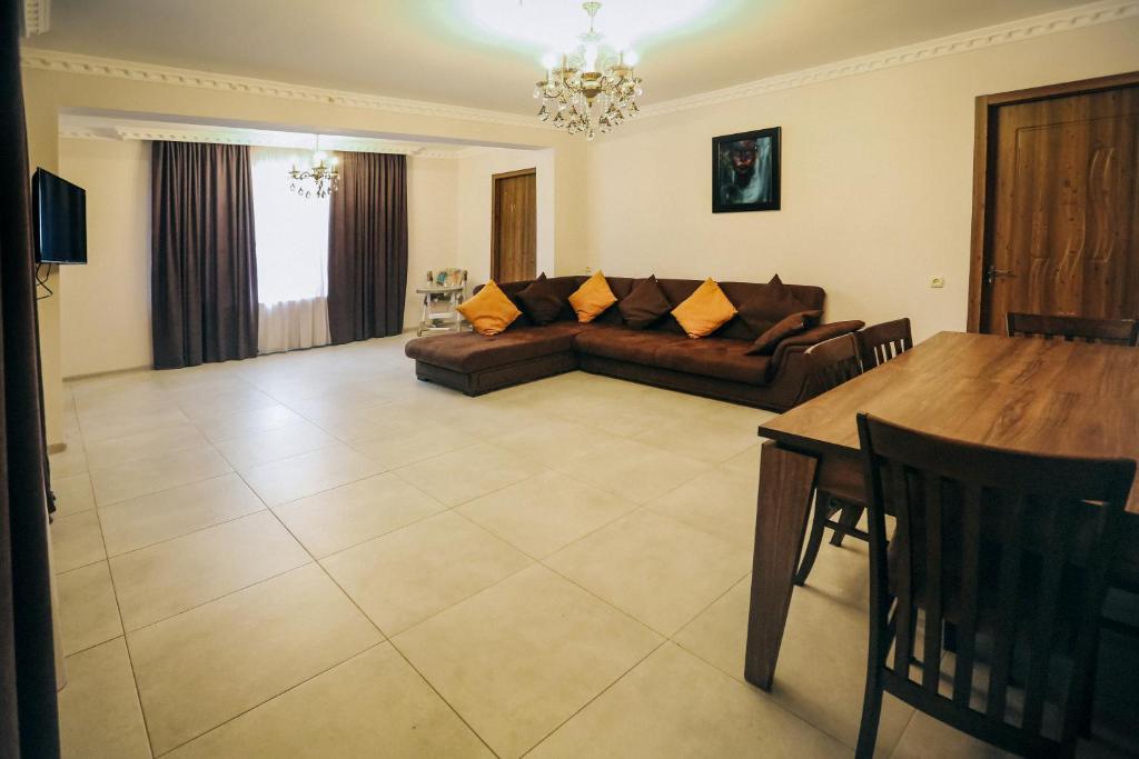 Bebo Babu Guest House Kutaisi Luaran gambar